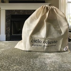 Cielo Celeste handbag with strap and dust bag